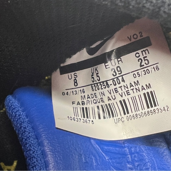 Nike Air Force One Women’s Fly Knit Low Warriors Lace Up Athletic Shoes Size 8 - Picture 3 of 16